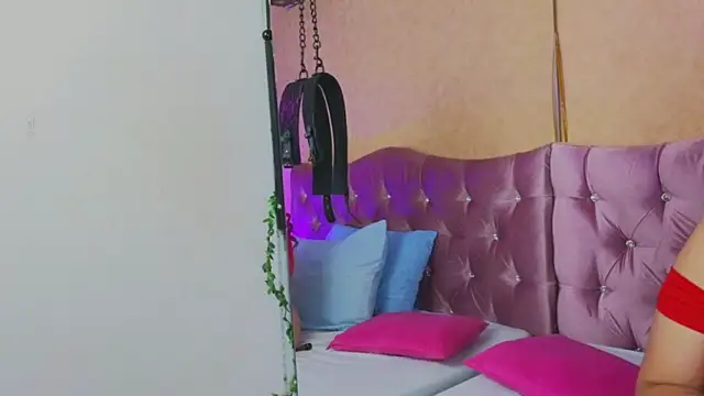 Missy 22  online show from 04/14/26, 01:49