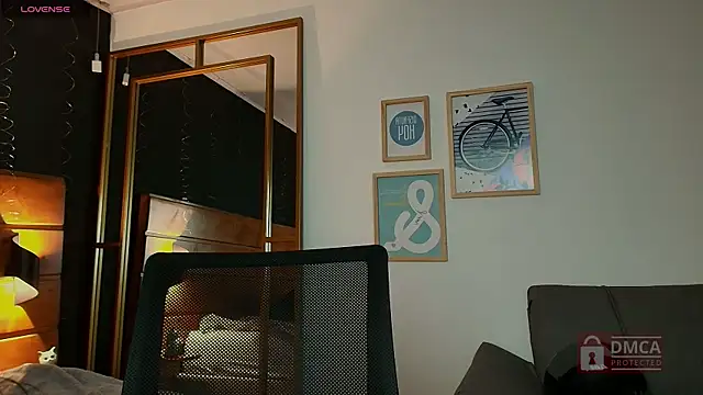 gaby jazmin online show from 04/15/26, 10:43