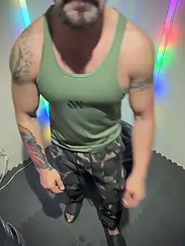 wolfbucker online show from 04/14/26, 05:12