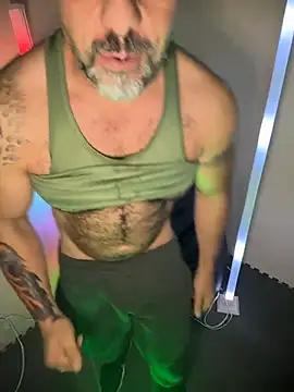 wolfbucker online show from 02/27/26, 06:46