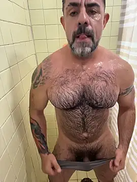 wolfbucker online show from 02/23/26, 06:30