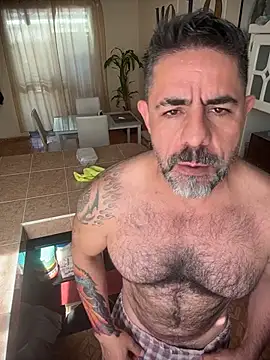 wolfbucker online show from 02/26/26, 04:07