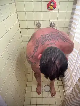 wolfbucker online show from 03/04/26, 05:53