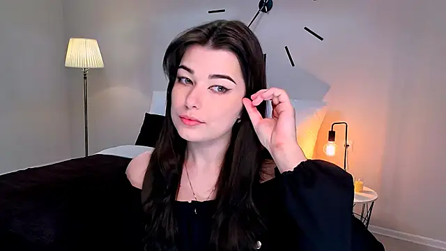 Snapshot of a_dorable chatting on 02/13/26, 01:33 a dorable online show from 02/13/26, 01:33