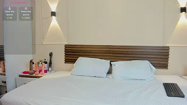 salome diamond online show from 02/21/26, 07:16