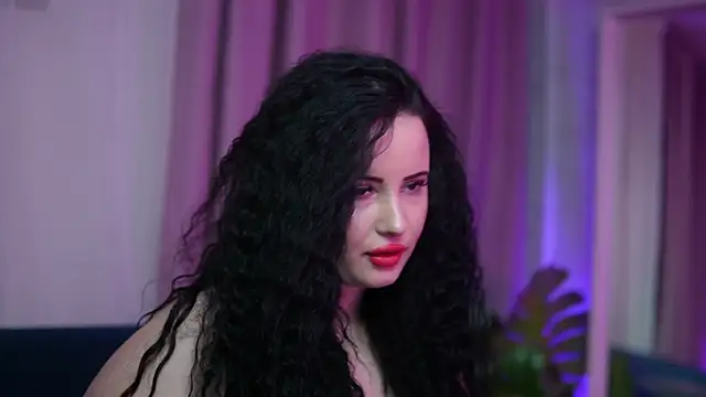 AdelineRosa online show from 01/12/26, 08:58