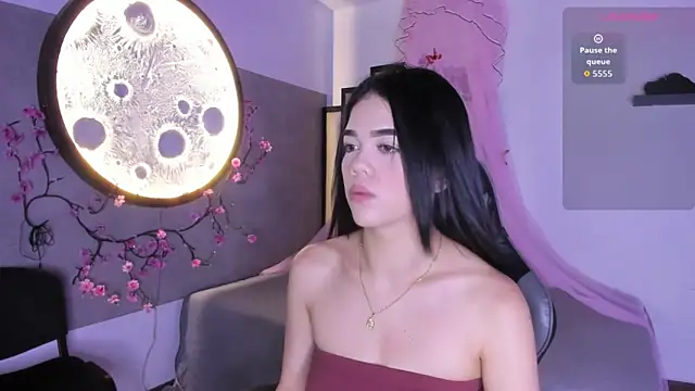 Luna  02 online show from 03/04/26, 11:40