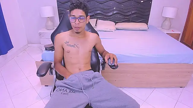 Jeik Lorens online show from 01/13/26, 08:24