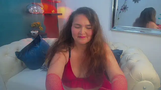 elena milf1 online show from 01/10/26, 05:30