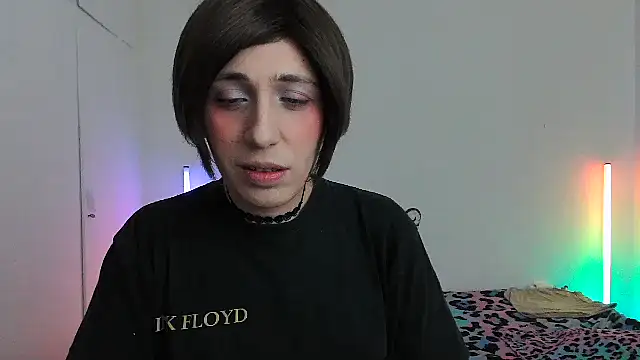 Snapshot of HoneyValentine chatting on 02/12/26, 09:58 HoneyValentine online show from 02/12/26, 09:58