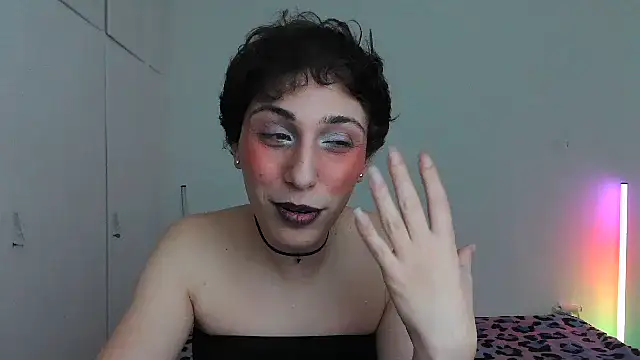 Snapshot of HoneyValentine chatting on 02/23/26, 08:53 HoneyValentine online show from 02/23/26, 08:53