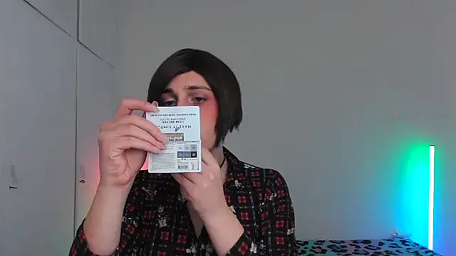 HoneyValentine online show from 03/05/26, 08:05