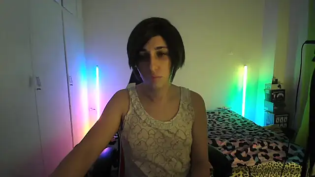 HoneyValentine online show from 05/10/26, 07:05