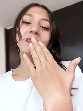 Katteyes   online show from 02/21/26, 06:43