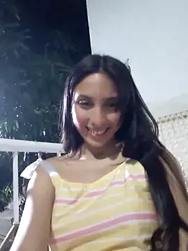 FrierenHot online show from 03/01/26, 03:50