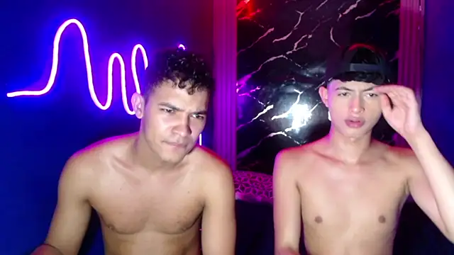 jamescurly00 online show from 04/11/26, 07:16