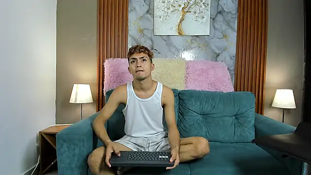 Snapshot of AVENGER_BOYS2026 chatting on 02/23/26, 07:36 AVENGER BOYS2026 online show from 02/23/26, 07:36