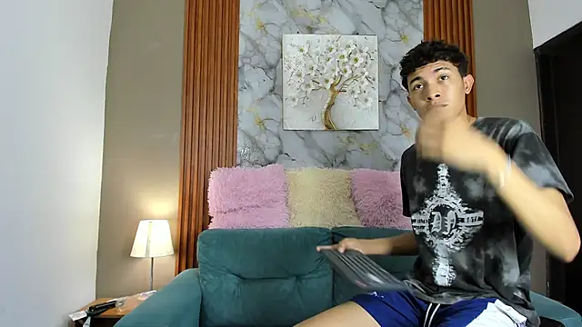 Snapshot of AVENGER_BOYS2026 chatting on 02/26/26, 07:14 AVENGER BOYS2026 online show from 02/26/26, 07:14