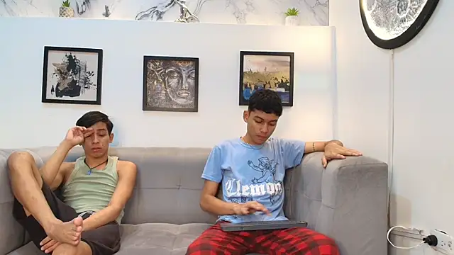 Snapshot of AVENGER_BOYS2026 chatting on 02/10/26, 01:15 AVENGER BOYS2026 online show from 02/10/26, 01:15