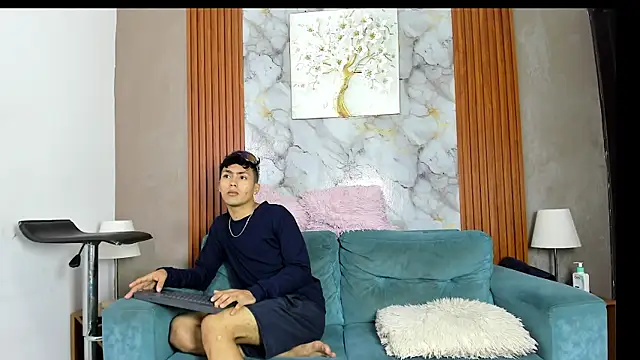 AVENGER BOYS2026 online show from 06/16/26, 07:14
