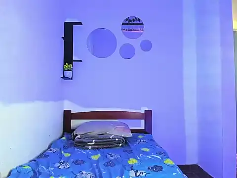 Snapshot of Ecstasy2dirty69 chatting on 01/15/26, 04:43 Ecstasy2dirty69 online show from 01/15/26, 04:43