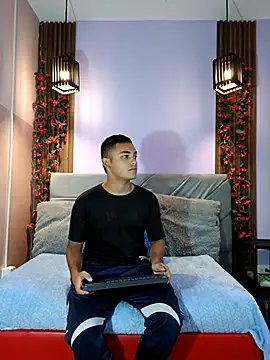 studentdeivy  online show from 01/08/26, 10:43