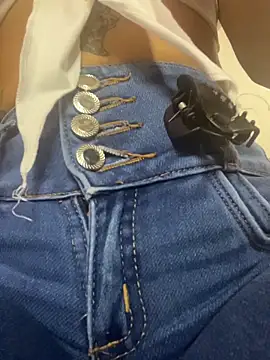 Michelle ec online show from 04/07/26, 07:37