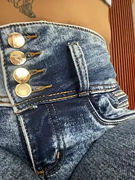 Michelle ec online show from 03/12/26, 05:50