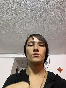 Michelle ec online show from 05/11/26, 04:04