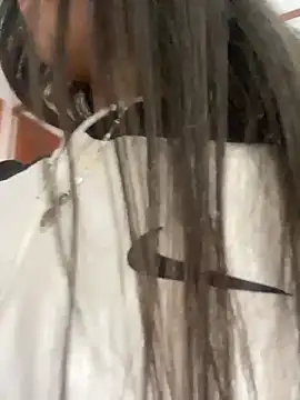 Michelle ec online show from 03/09/26, 07:17