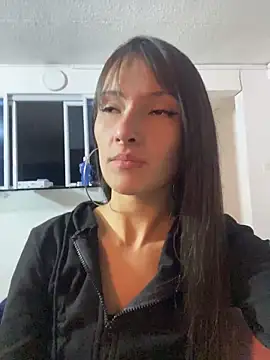 Michelle ec online show from 04/10/26, 04:47