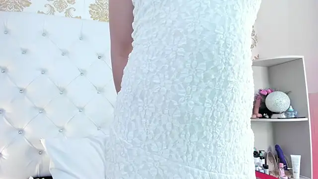 pinky  bunny online show from 02/04/26, 02:17