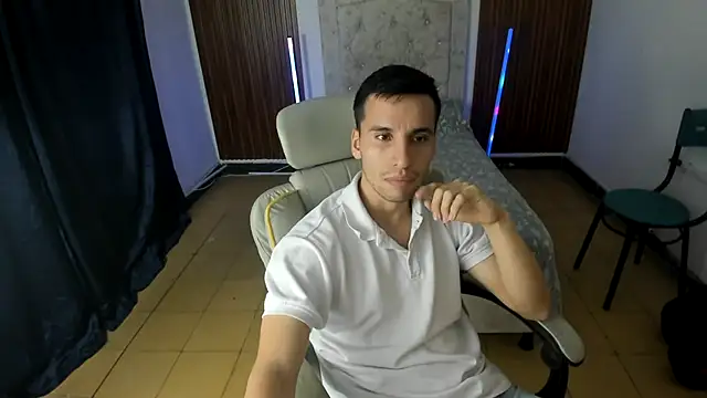 junior caicer online show from 01/13/26, 01:53