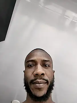 Snapshot of laaspri chatting on 02/14/26, 04:07 laaspri online show from 02/14/26, 04:07