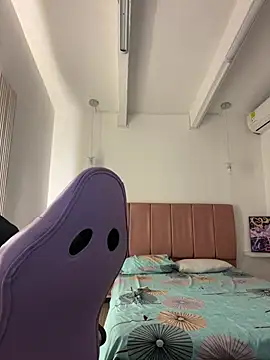 Snapshot of Iamcami_ chatting on 02/20/26, 06:43 Iamcami online show from 02/20/26, 06:43