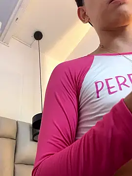 Snapshot of Iamcami_ chatting on 02/27/26, 07:24 Iamcami online show from 02/27/26, 07:24