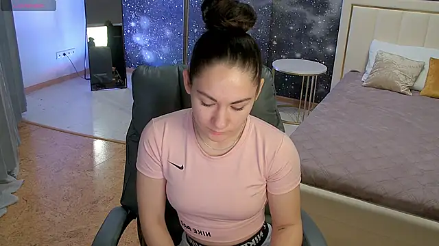 Adele Shy  online show from 01/15/26, 01:09