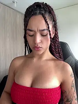 crystal dlun online show from 03/07/26, 03:50