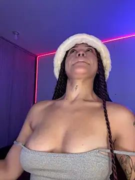 crystal dlun online show from 03/16/26, 03:15