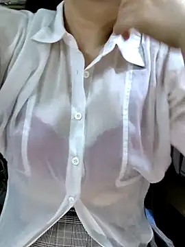 Snapshot of Arica_sexykiss chatting on 05/01/26, 08:58 Arica sexykiss online show from 05/01/26, 08:58