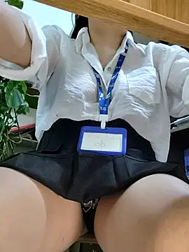 Snapshot of Arica_sexykiss chatting on 07/14/26, 02:05 Arica sexykiss online show from 07/14/26, 02:05