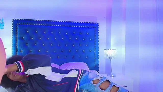 Cristal and luke online show from 03/04/26, 03:25