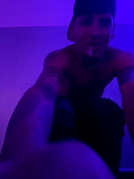 Sam 33 sexy 27 online show from 01/07/26, 12:10