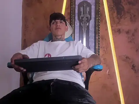 Sam 33 sexy 27 online show from 01/10/26, 03:29