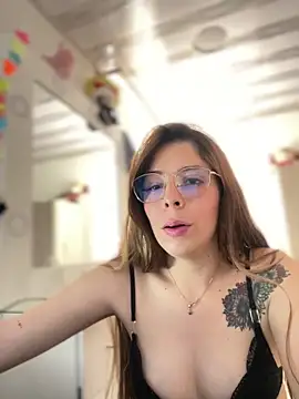 NatalyPinky online show from 04/09/26, 05:30