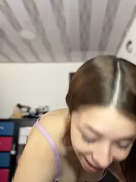 NatalyPinky online show from 05/10/26, 05:37