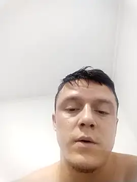 RAFAELQUINTEROSCAVALHEI online show from 01/06/26, 09:08