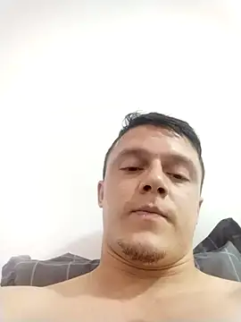 RAFAELQUINTEROSCAVALHEI online show from 01/07/26, 03:50