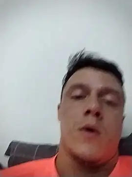 RAFAELQUINTEROSCAVALHEI online show from 01/06/26, 08:51