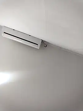 RAFAELQUINTEROSCAVALHEI online show from 01/17/26, 05:55